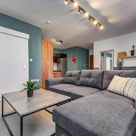 Urban Square Elite Residences By 360 Estates Lejlighed