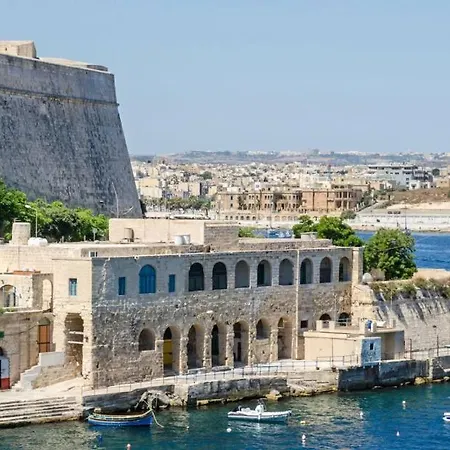 Urban Square Elite Residences By 360 Estates *