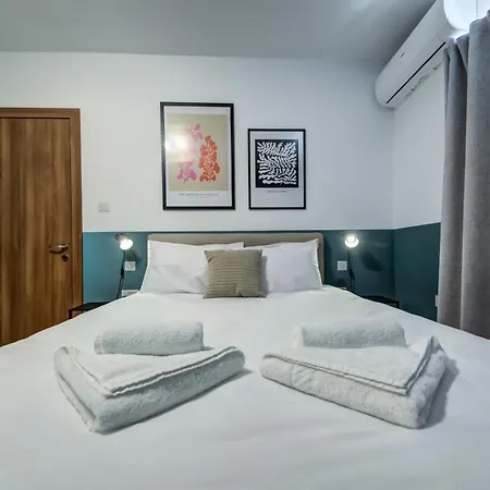 Urban Square Elite Residences By 360 Estates * Pieta