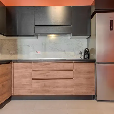 Urban Square Elite Residences By 360 Estates * Pietà
