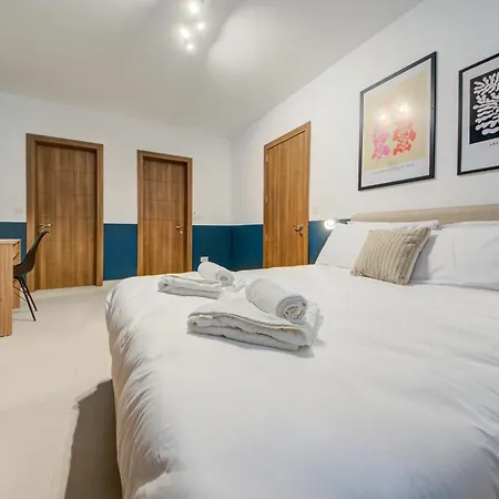 Apartment Urban Square Elite Residences By 360 Estates Pieta