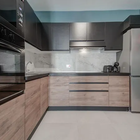 Urban Square Elite Residences By 360 Estates Apartment