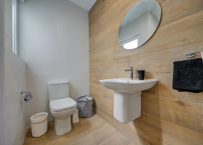 Urban Square Elite Residences By 360 Estates Pieta