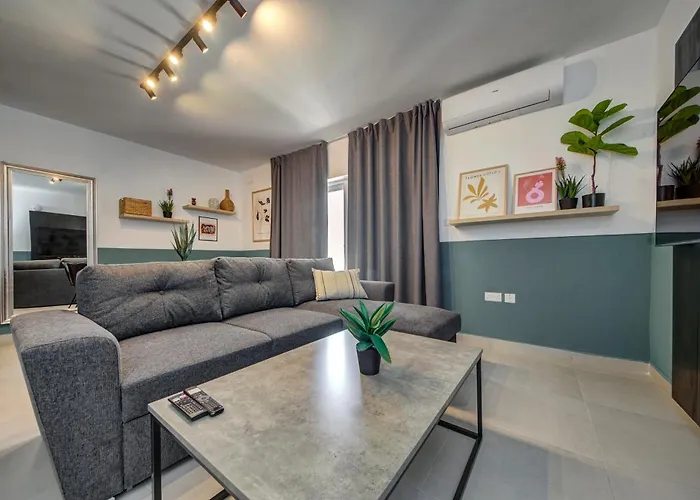 Urban Square Elite Residences By 360 Estates Apartment Pieta