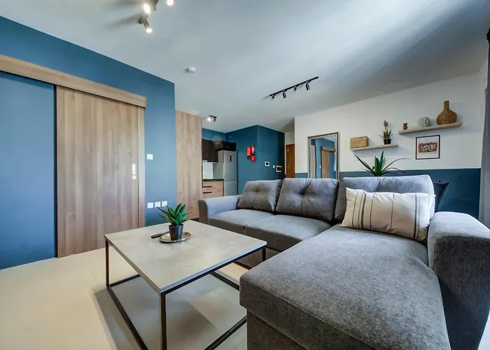 Urban Square Elite Residences By 360 Estates Apartment