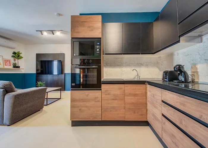 Urban Square Elite Residences By 360 Estates Apartment Pieta