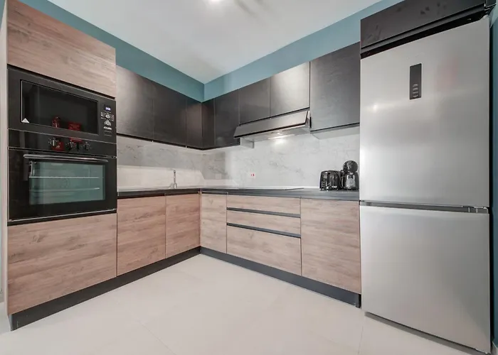 Urban Square Elite Residences By 360 Estates Apartment *